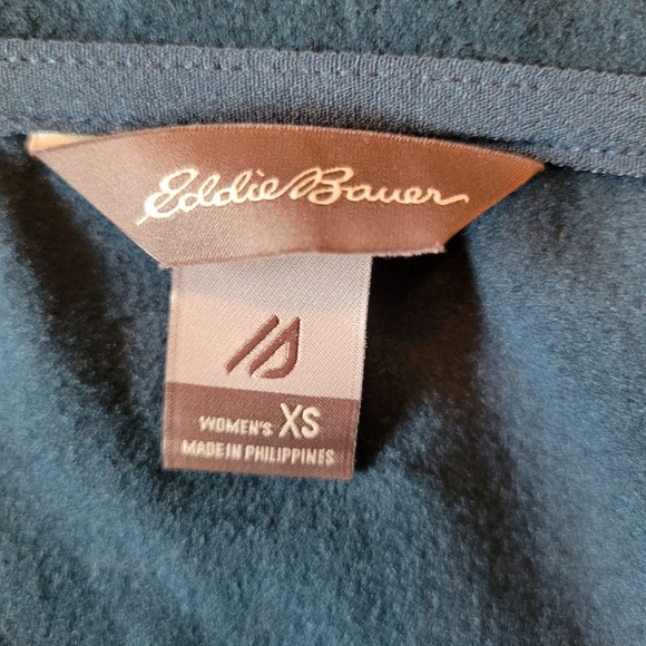 NEW Eddie Bauer Women's IgniteLite Hybrid Insulated Softshell Vest XS B… - Picture 12 of 13